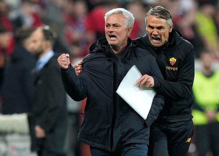 Uefa Sancion A Jos Mourinho Por Insultar Al Rbitro En La Final De La