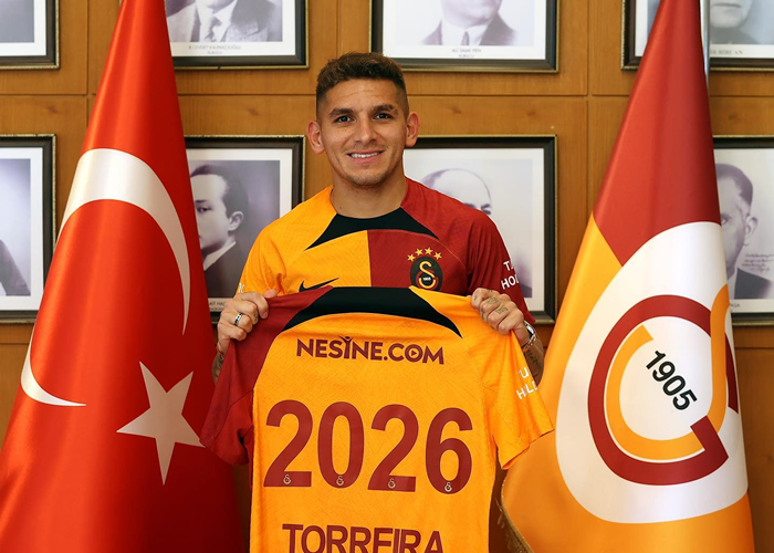 Lucas Torreira, Nuevo Jugador Del Galatasaray Diario Deportes | El ...