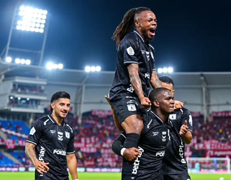 América venció 2×1 a Fortaleza en partido pospuesto de la 5ª fecha