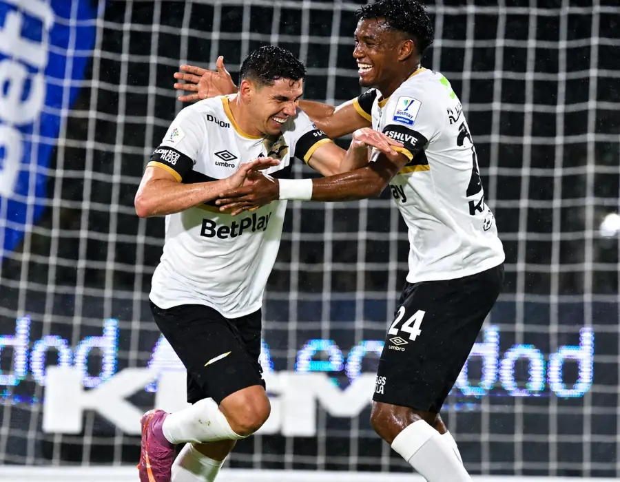 Inter de Bogotá se metió en la pelea por un cupo al G – 8, venció 3×1 al Medellín en aplazado de la 5ª fecha