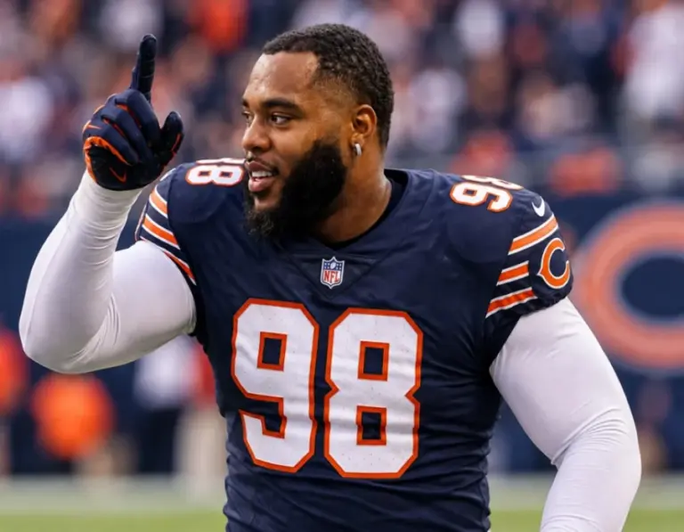 Jeffery Simmons llegó a Chicago, los Bears apuestan fuerte por el Super Bowl