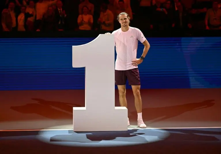 Alexander Zverev aseguró el ¡No. 1 del mundo! con su pase a Cuartos en el ATP 500 de Viena